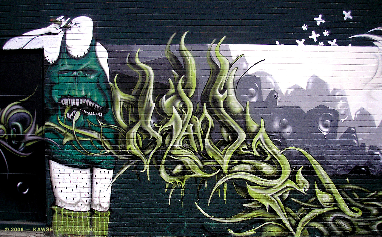 KAWSE 2007 —  ALIEN CALLIGRAPHY  [Graffiti]